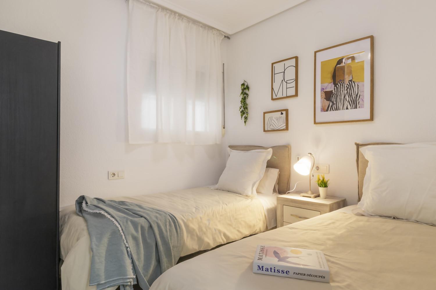 Apartamento Pink Azure Torrevieja Exterior photo